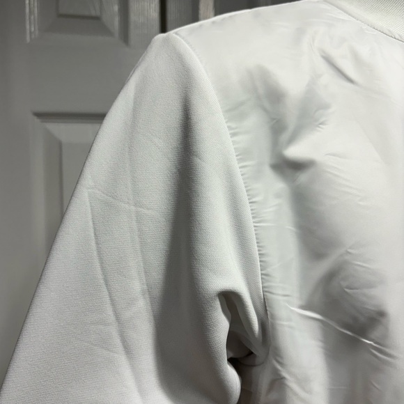 NWOT Unisex Yonex Jacket - Picture 3 of 9